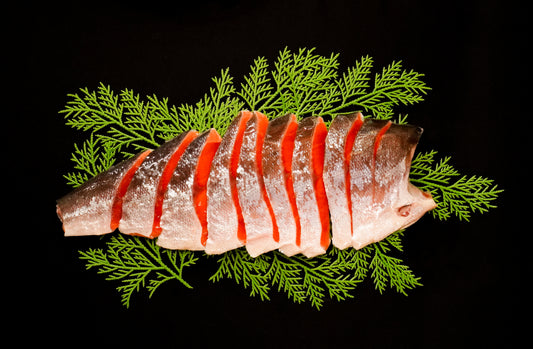【M】 天然紅鮭　半身（切り身）約900g　3分割真空
