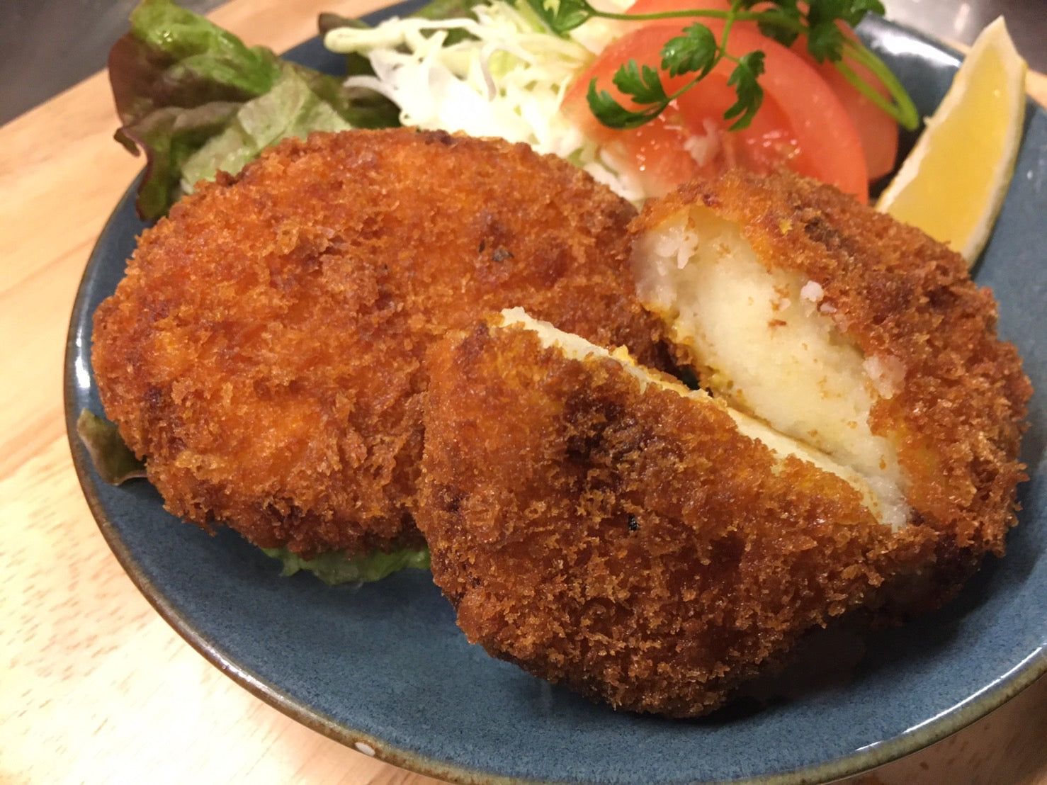 Q】シハチ鮮魚店 さくさく。 じゃがバターコロッケ（10個入）化粧箱入